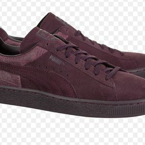 Never Worn Puma Suede Classic Casual Embross